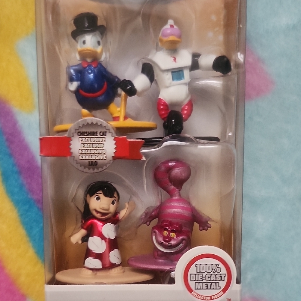 Disney Action Figure Set - Red, Black, Yellow - Picture 3 of 6